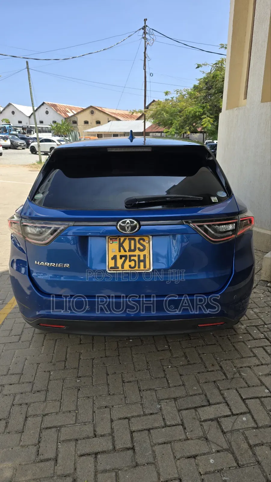 Toyota Harrier 2018 Blue