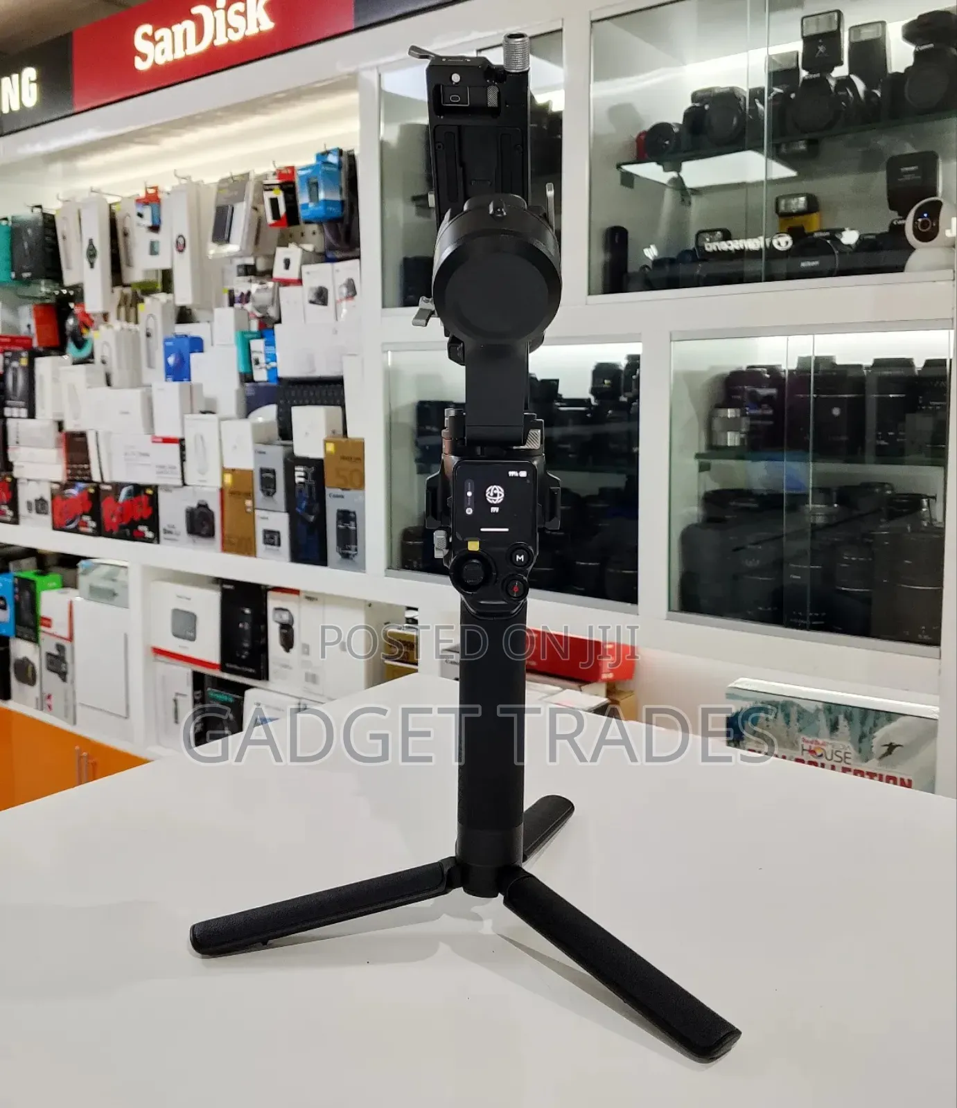 Dji Rs 4 Gimbal Stabilizer Combo(With Tripod, Support and Rings?