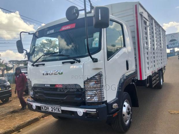 Isuzu FRR Lory Clean - main view