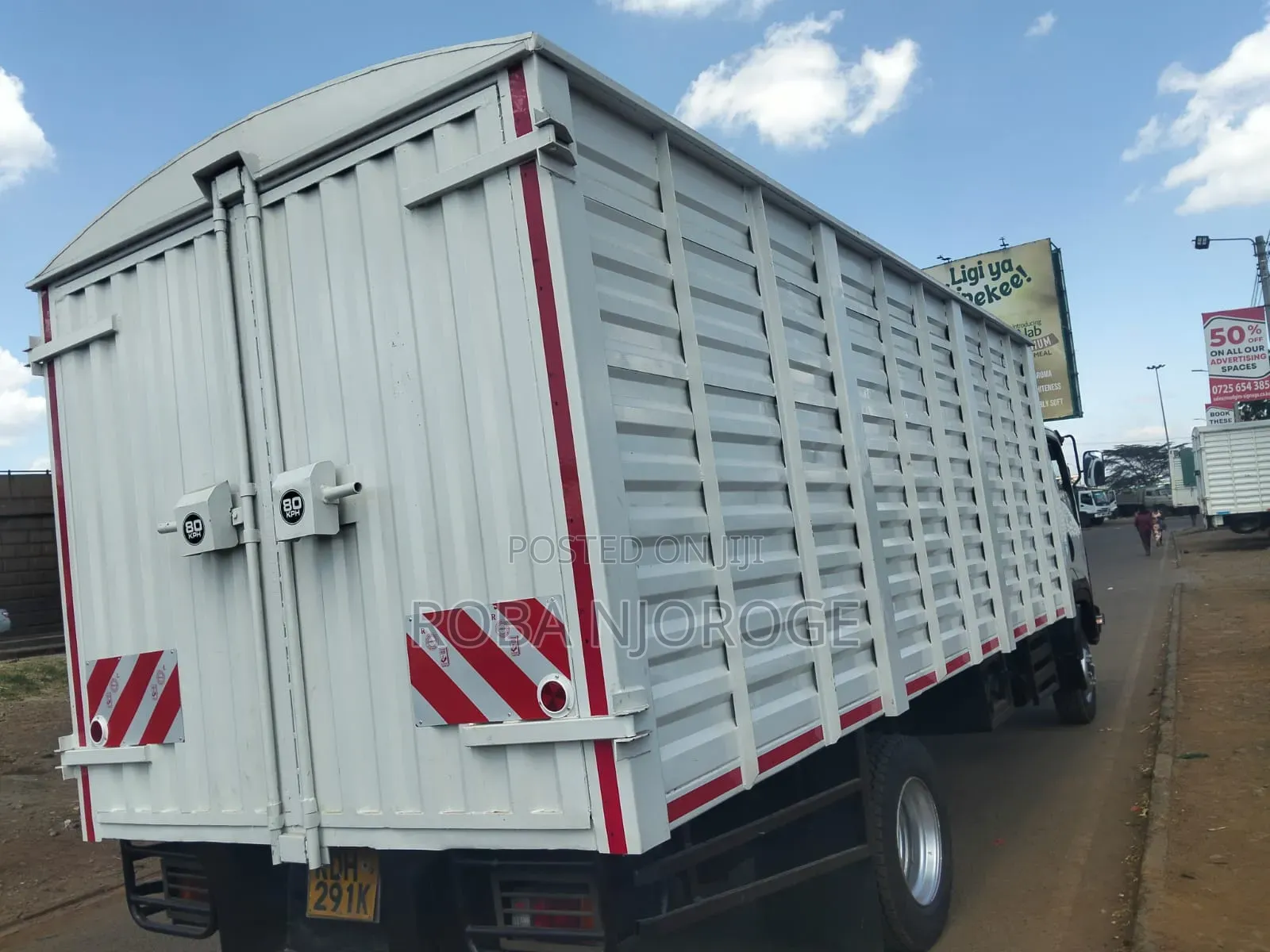 Isuzu FRR Lory Clean
