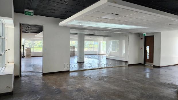3600sqft Offcie Space Available for Lease Riverside - thumbnail 2