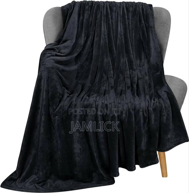 Plain Coral Fleece Throw Blanket –Tr - thumbnail 3