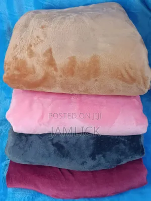 Plain Coral Fleece Throw Blanket –Tr
