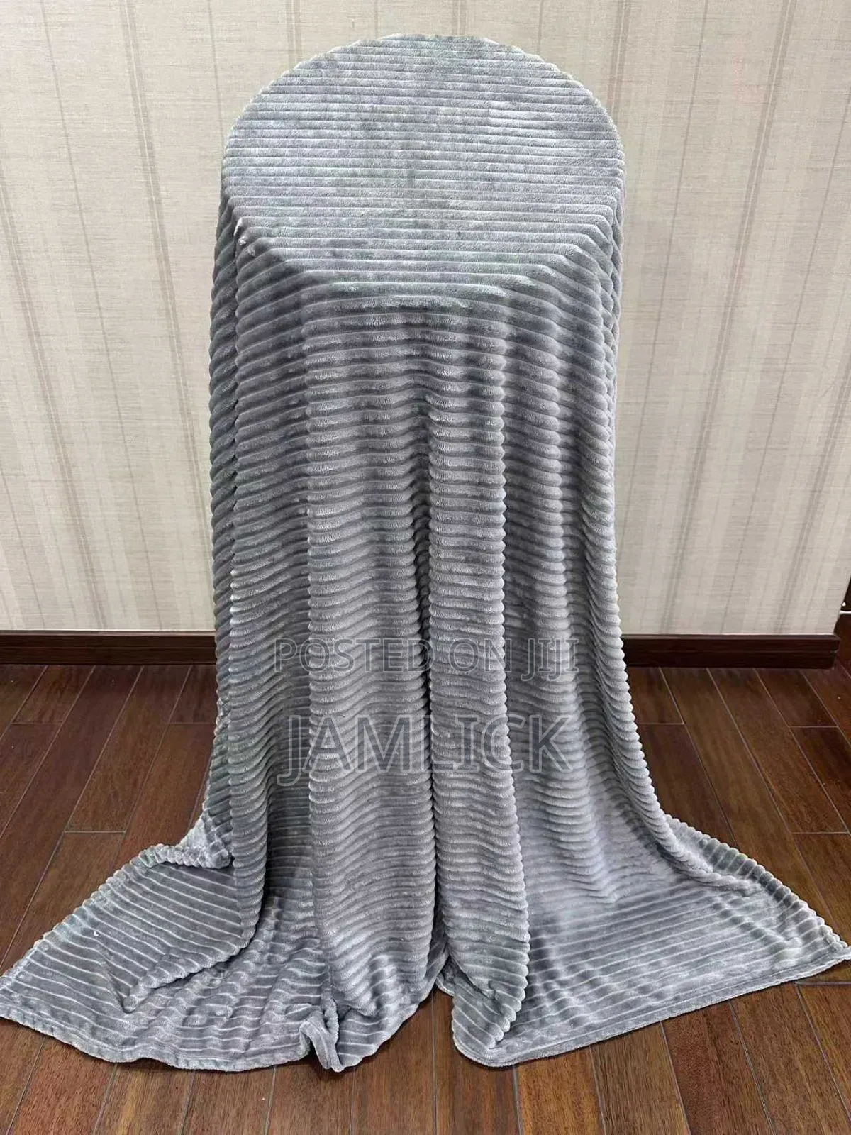 Sherman Plain Velvet Throw Blanket –Tr