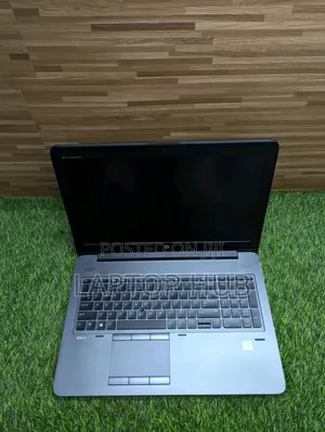 Laptop HP ZBook 15 G4 16GB Intel Core I7 SSD 512GB