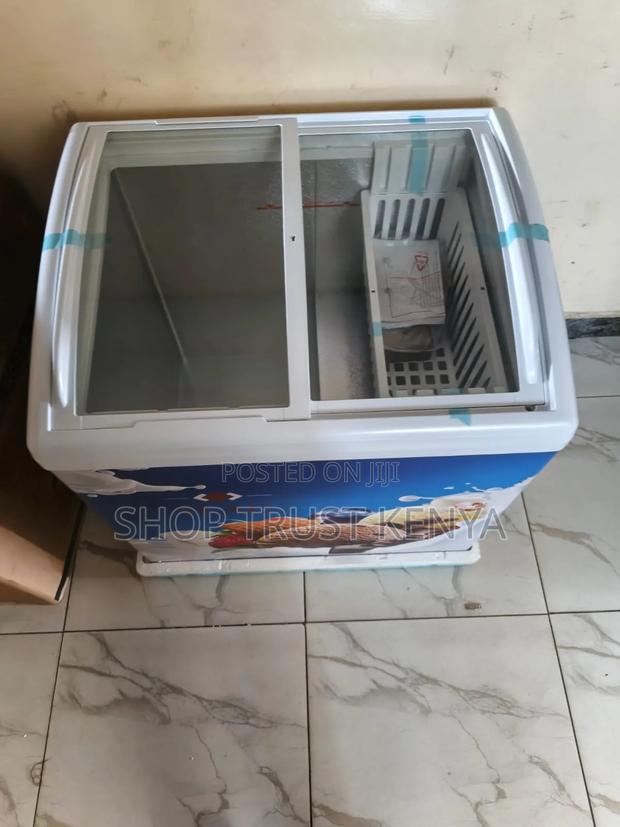 Tlac 156l Display Freezer/Ice Cream Freezer