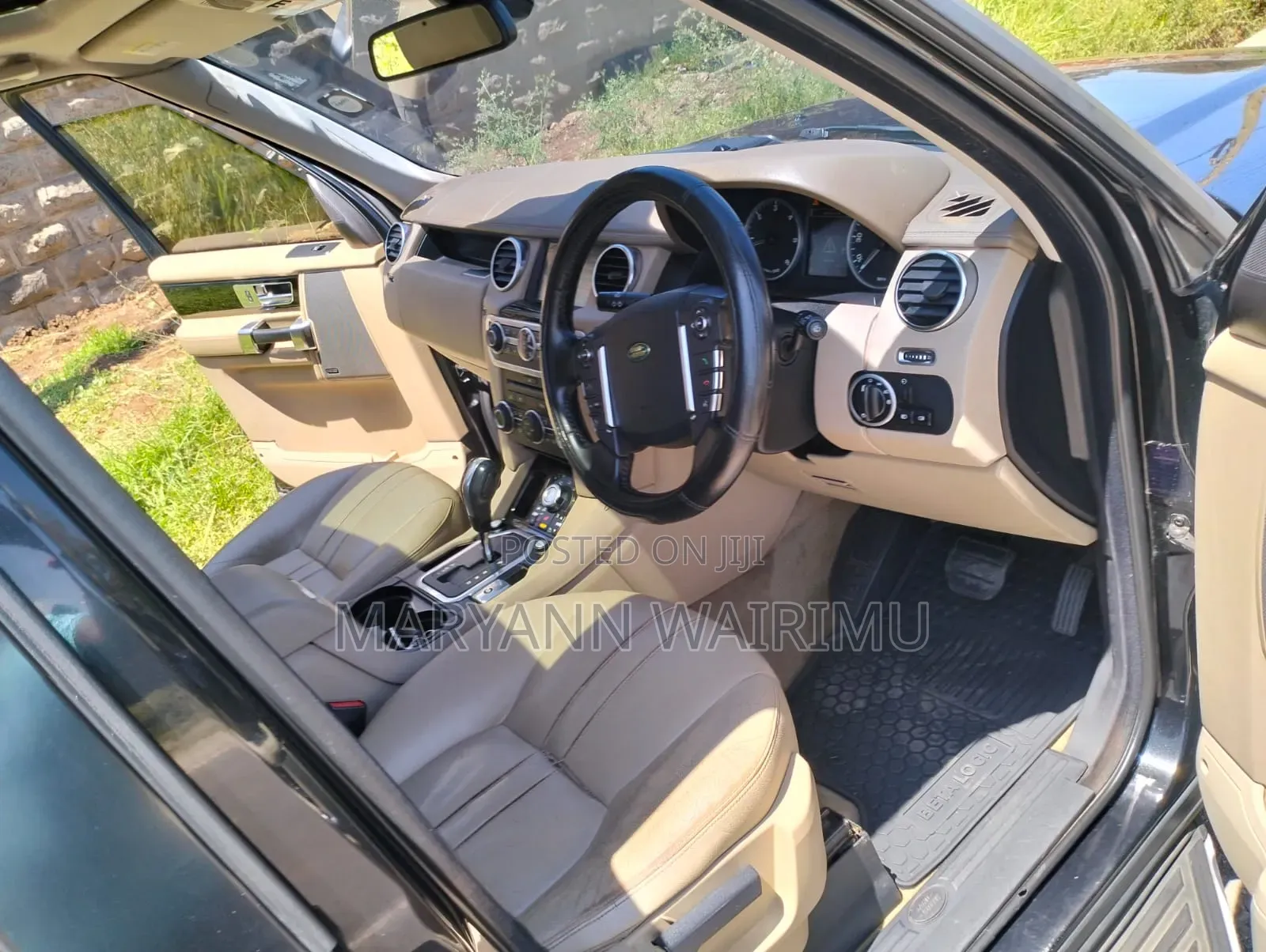 Land Rover Discovery 2010 Black