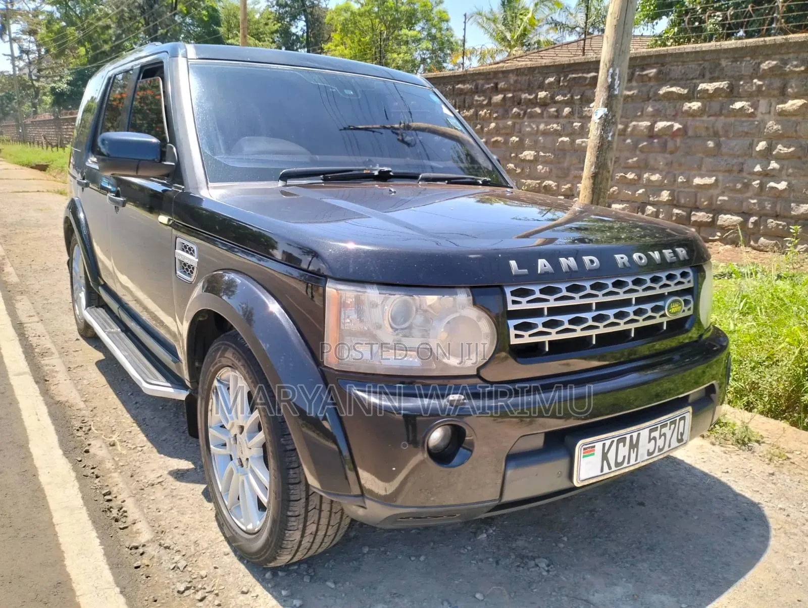 Land Rover Discovery 2010 Black