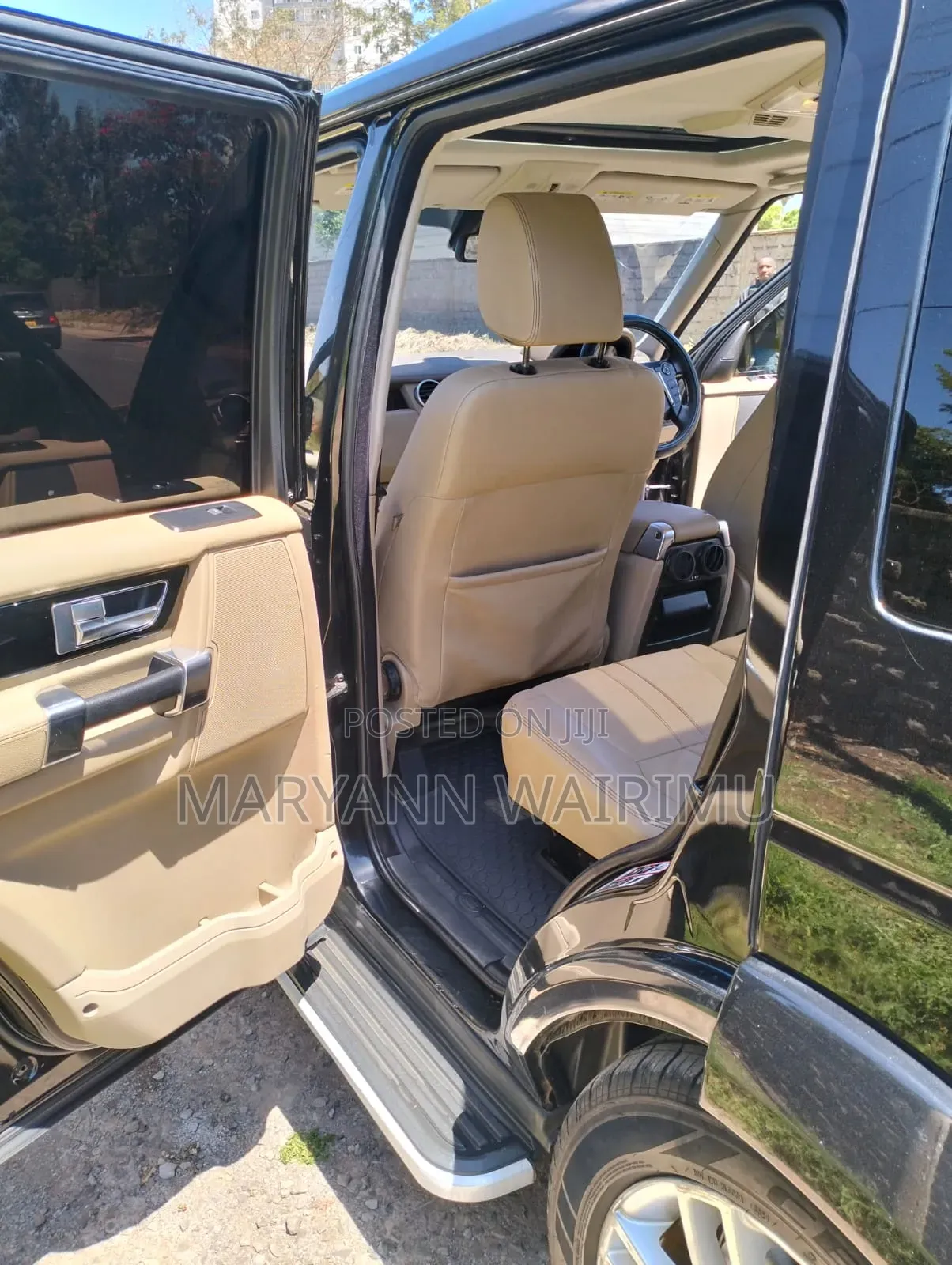 Land Rover Discovery 2010 Black