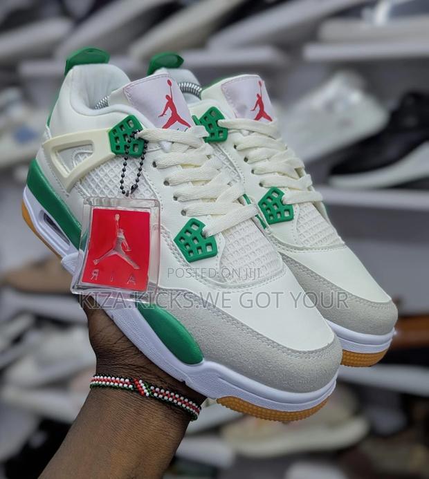 Air Jordan 4 Size 38-44 - main view