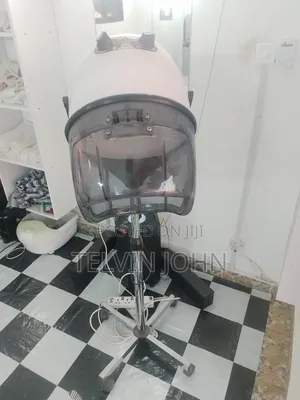 Hairdryer for Saloo