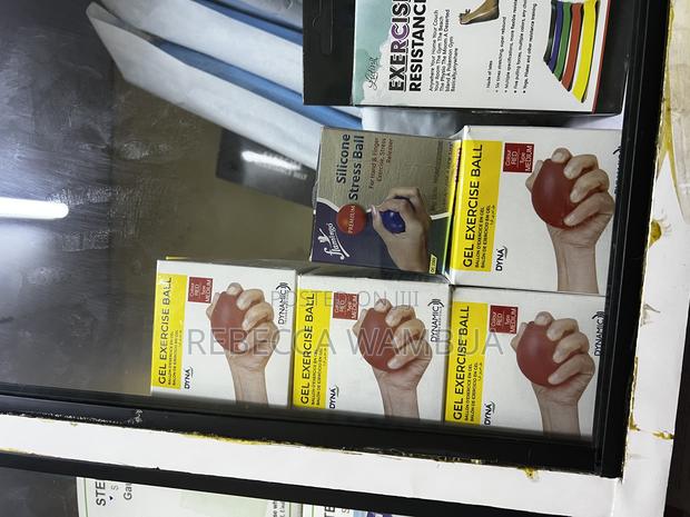 Silicone Squeezing Ball - main view