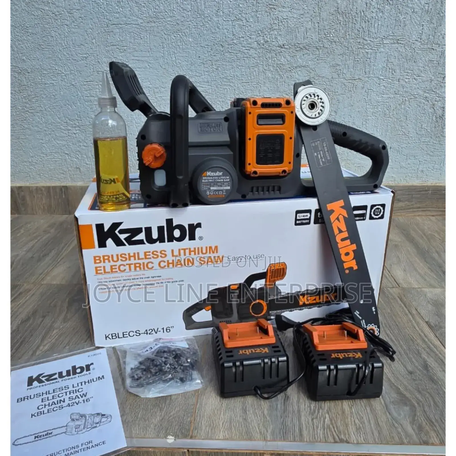 Kzubr Cordless Chainsaw 2 Batteries 4.0ah 2chargers