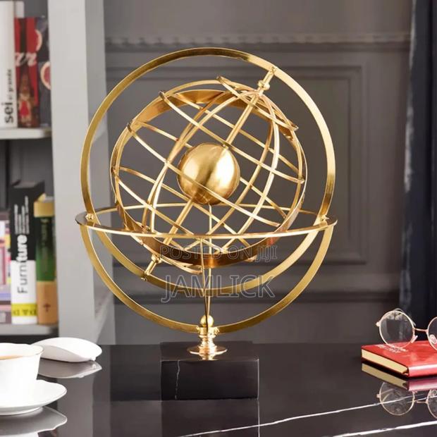 Gold Iron Ornament With Marble Base –Gh - main view