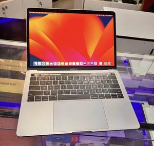 Laptop Apple MacBook Pro 2020 32GB Intel Core i7 SSD 1T - main view