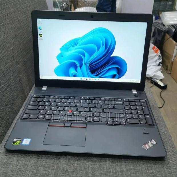 Laptop Lenovo ThinkPad E570 8GB Intel Core I7 SSD 256GB - thumbnail 3
