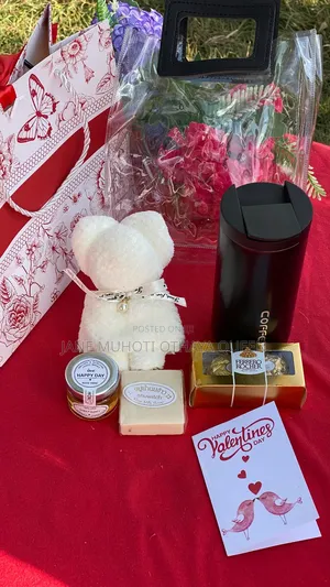 Hot Valentines Ladies Gift Set
