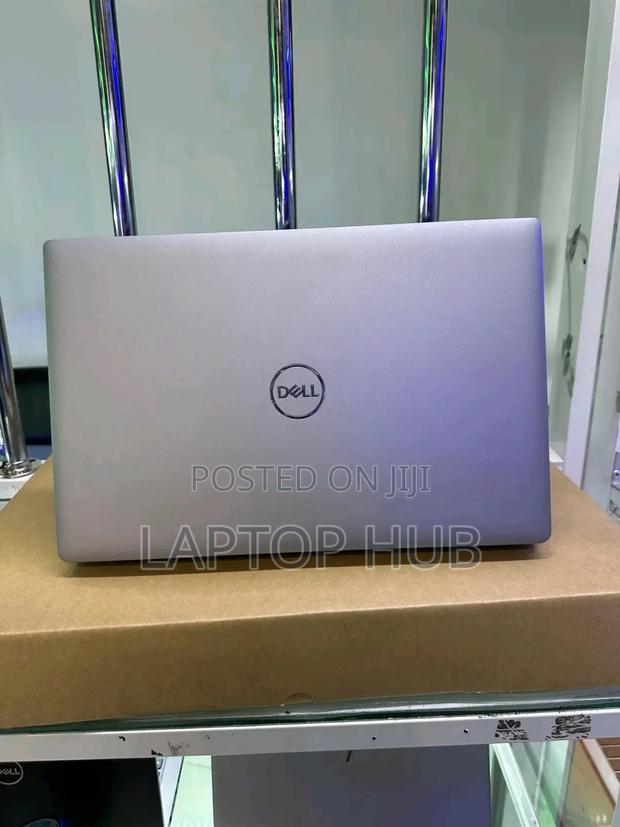Laptop Dell Precision 3561 16GB Intel Core I7 SSD 512GB - main view