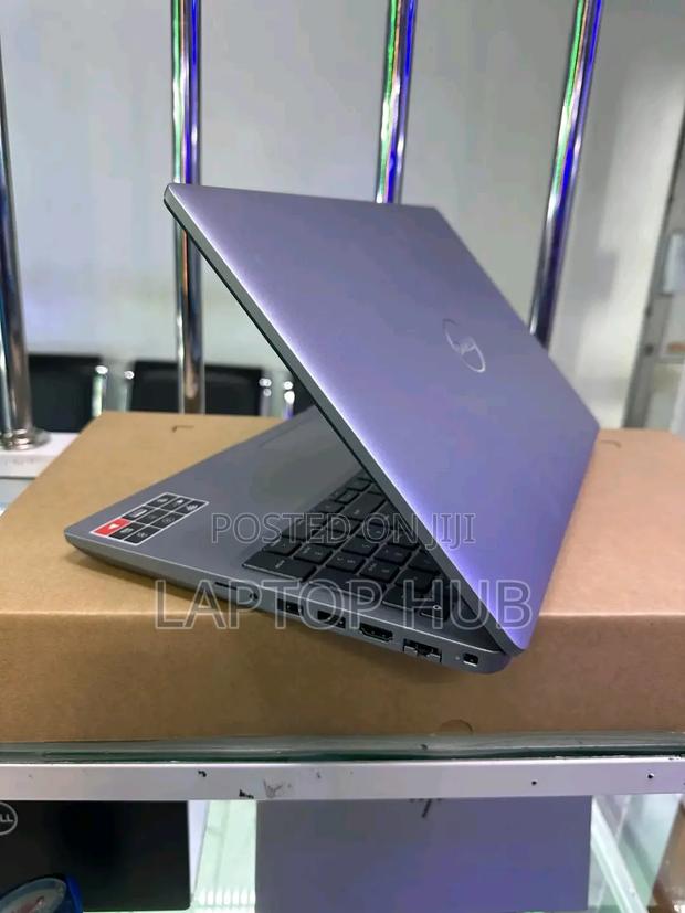 Laptop Dell Precision 3561 16GB Intel Core I7 SSD 512GB - thumbnail 2