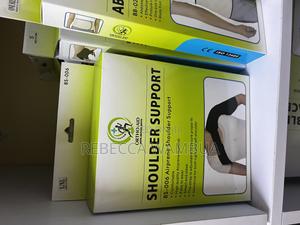 Shoulder Support - thumbnail 2