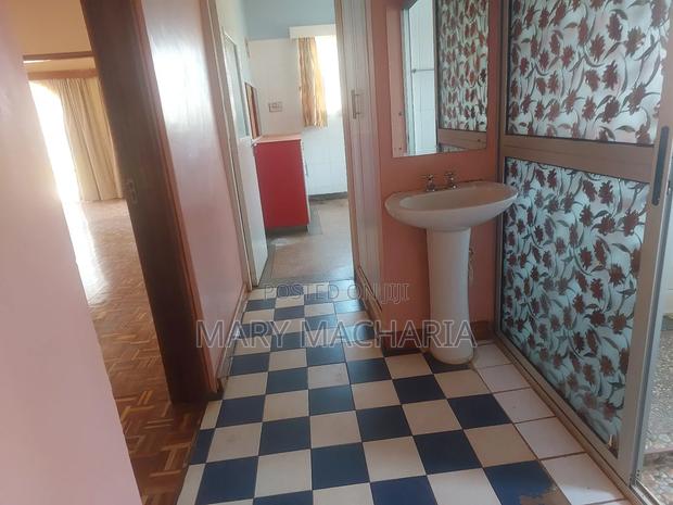 4bdrm Bungalow in Runda for rent - thumbnail 9