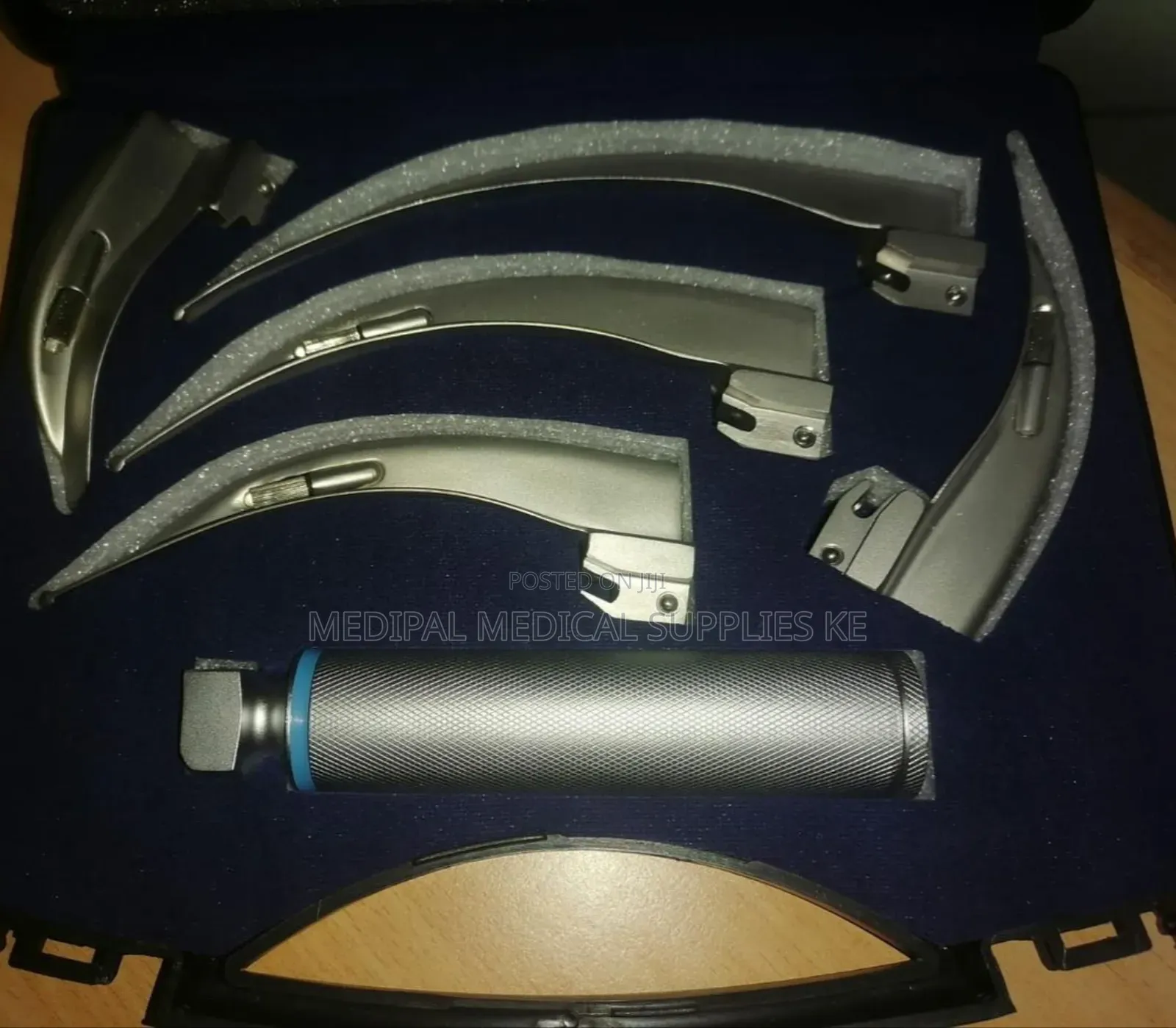 5 Blade Laryngoscope With Case