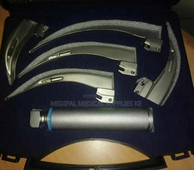5 Blade Laryngoscope With Case - main view