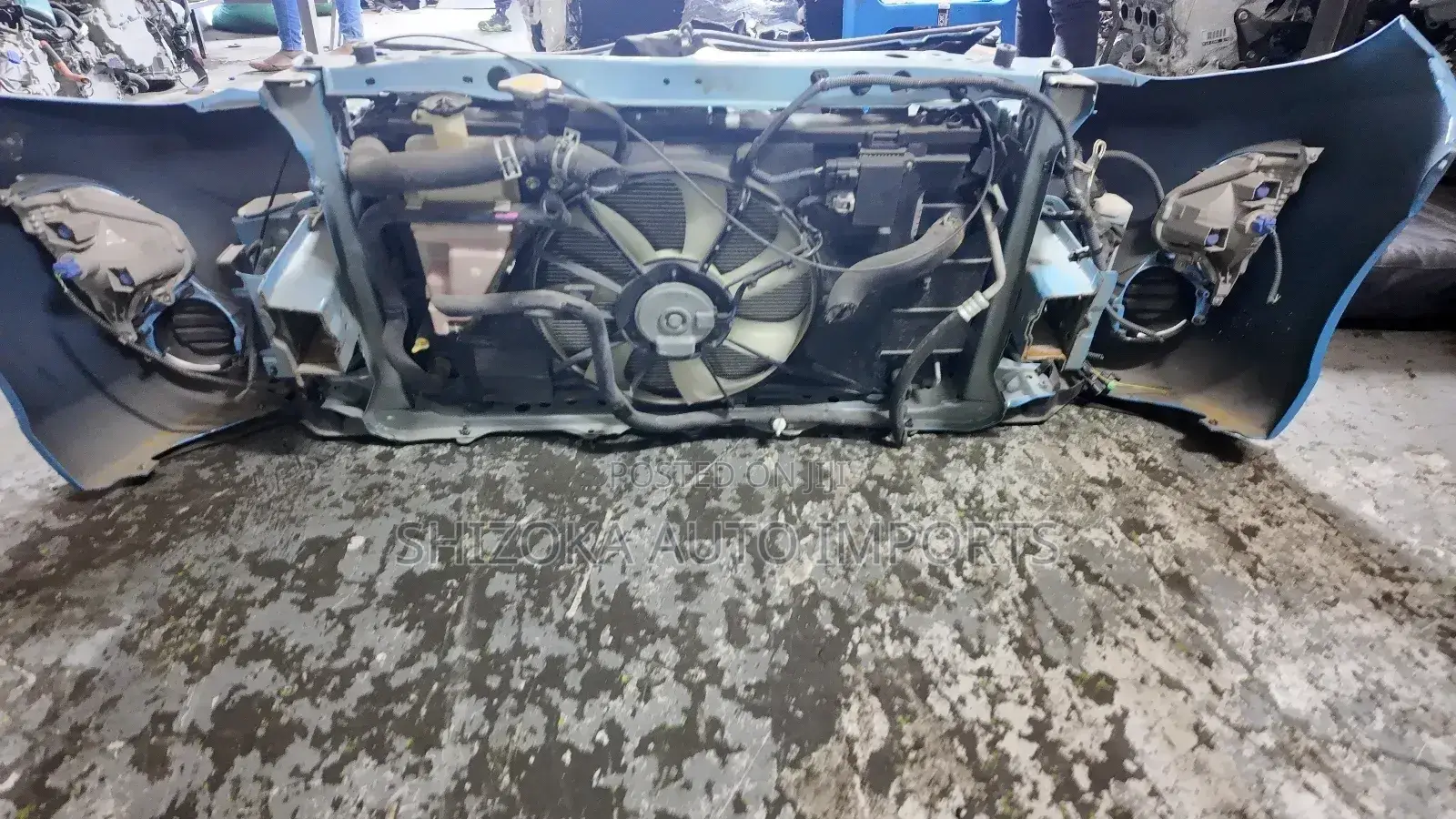 Toyota Aqua New Shape Nosecut 2016–2021 Original Ex-Japan