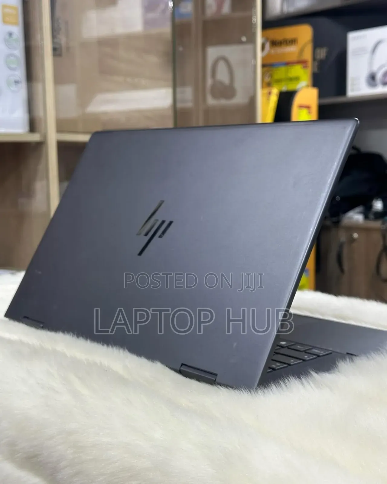 Laptop HP Envy 15 8GB AMD Ryzen 5 SSD 256GB