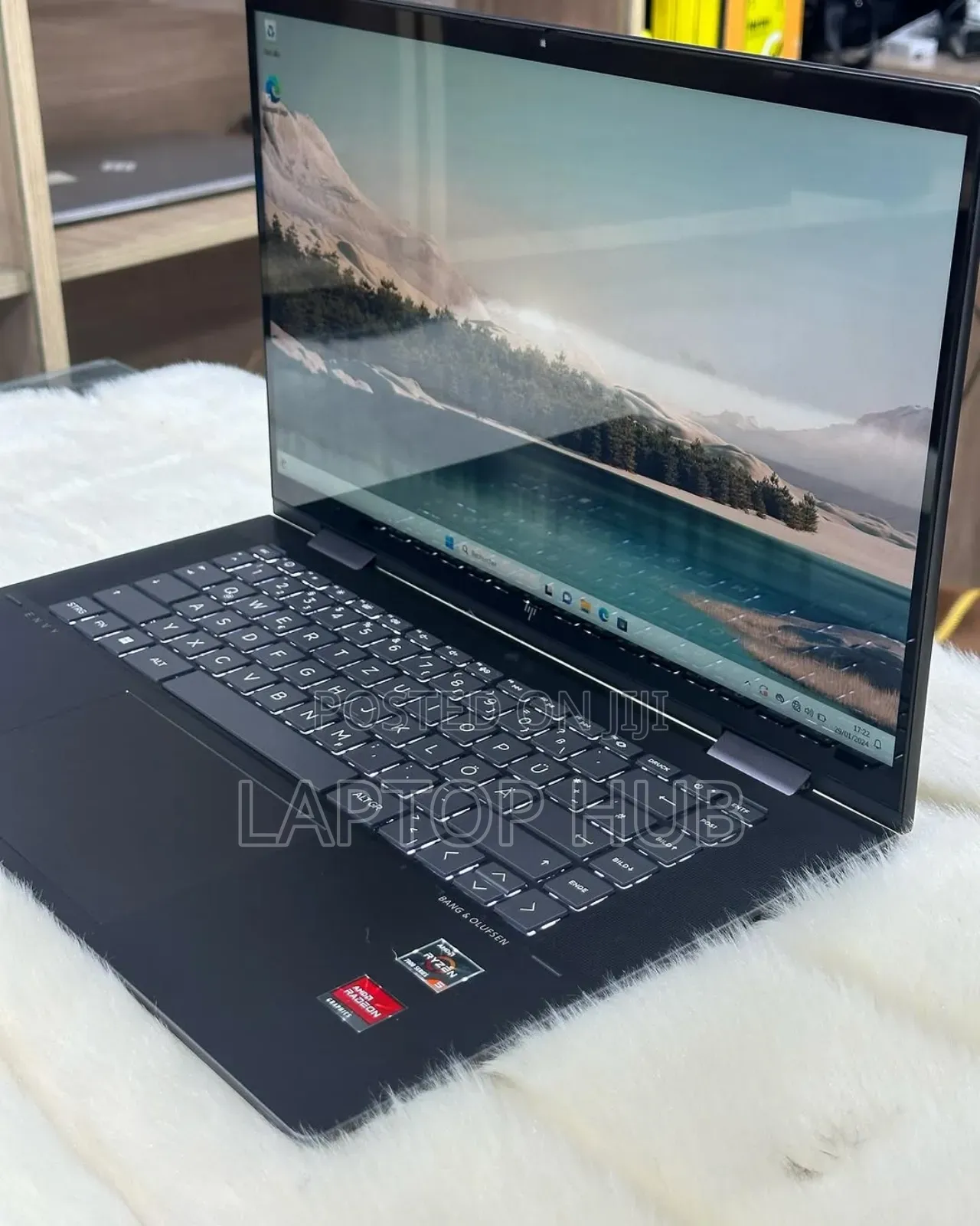 Laptop HP Envy 15 8GB AMD Ryzen 5 SSD 256GB