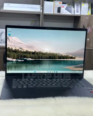 Laptop HP Envy 15 8GB AMD Ryzen 5 SSD 256GB