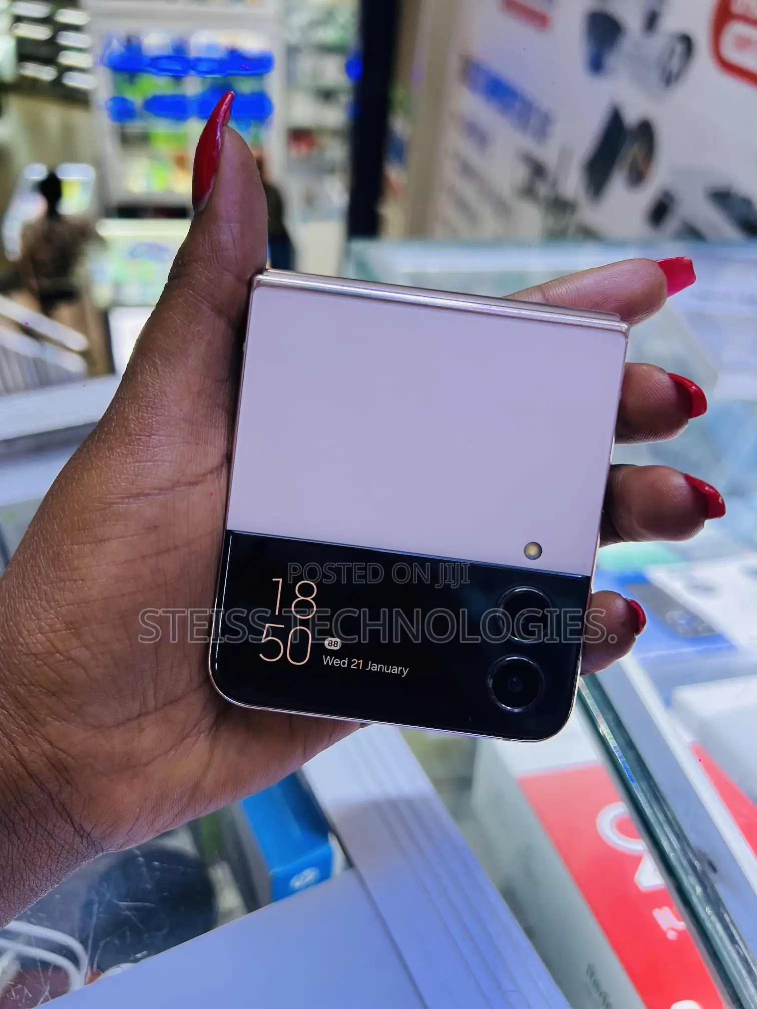 New Samsung Galaxy Z Flip4 256 GB White