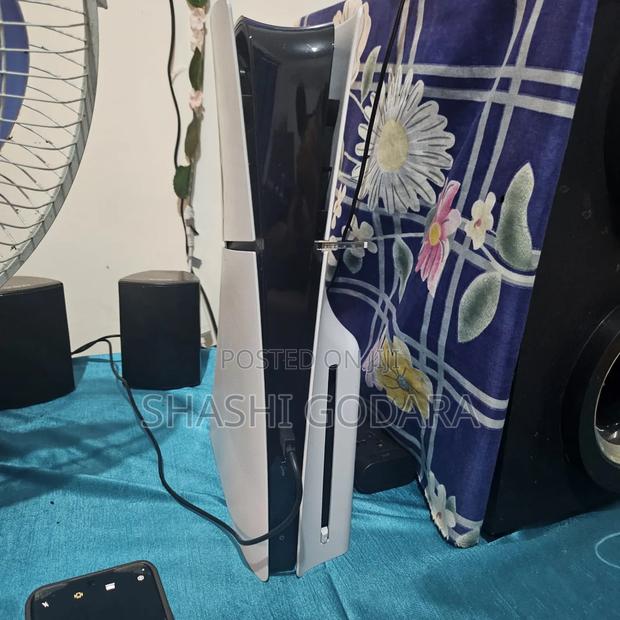 Ps 5 Console - main view