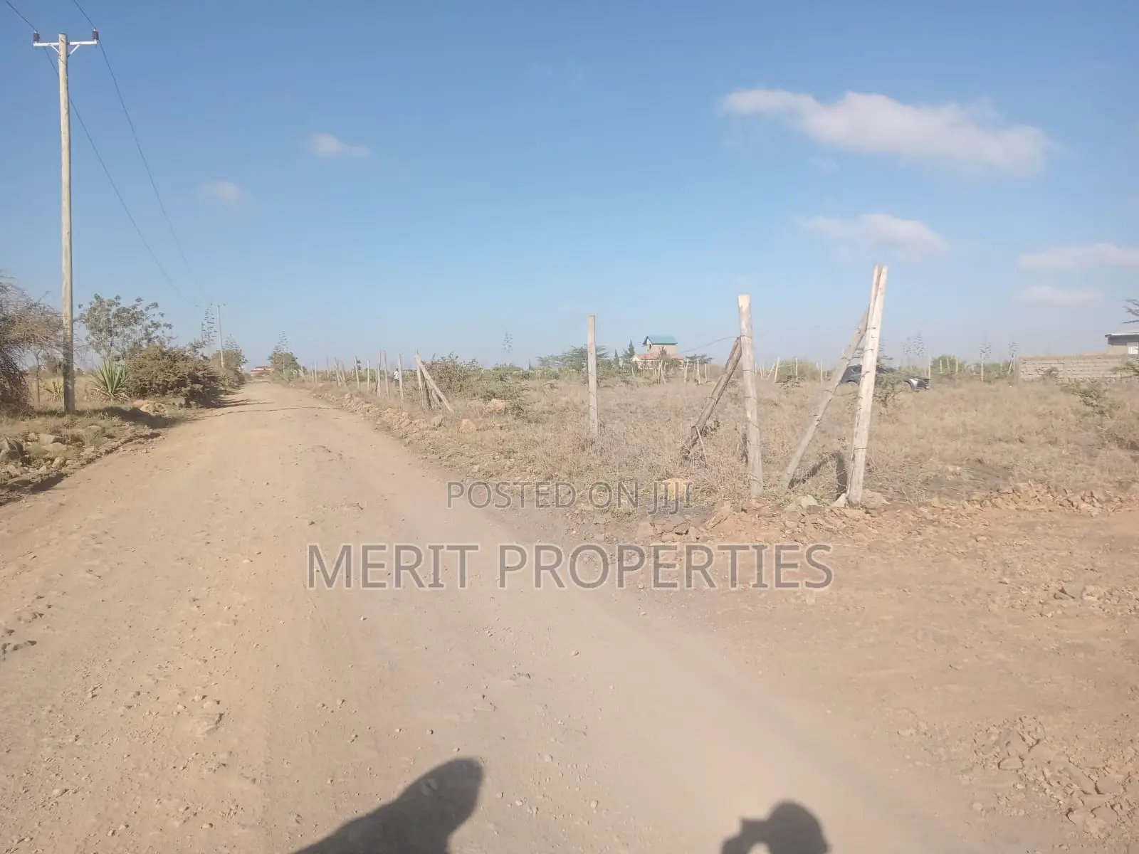 Land for Sale in Katani Road