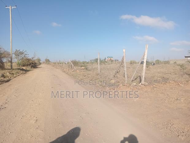 Land for Sale in Katani Road