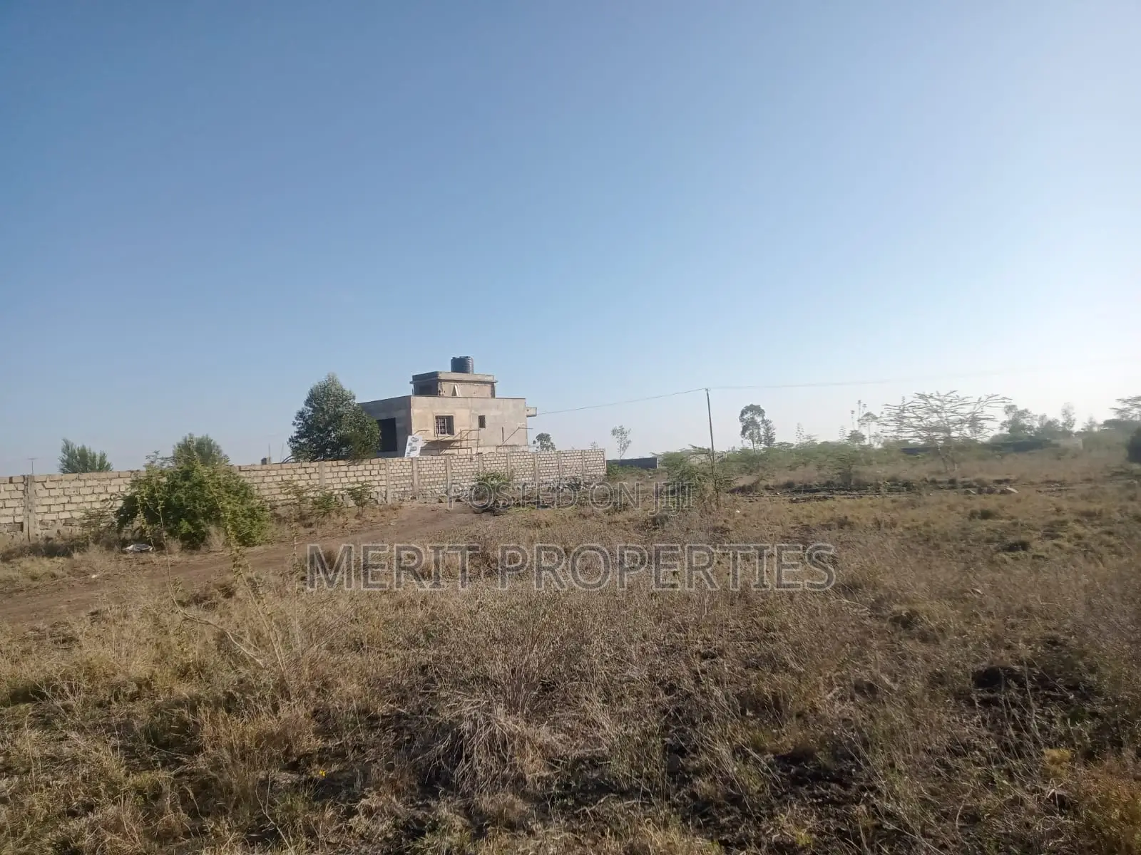 Land for Sale in Katani Road
