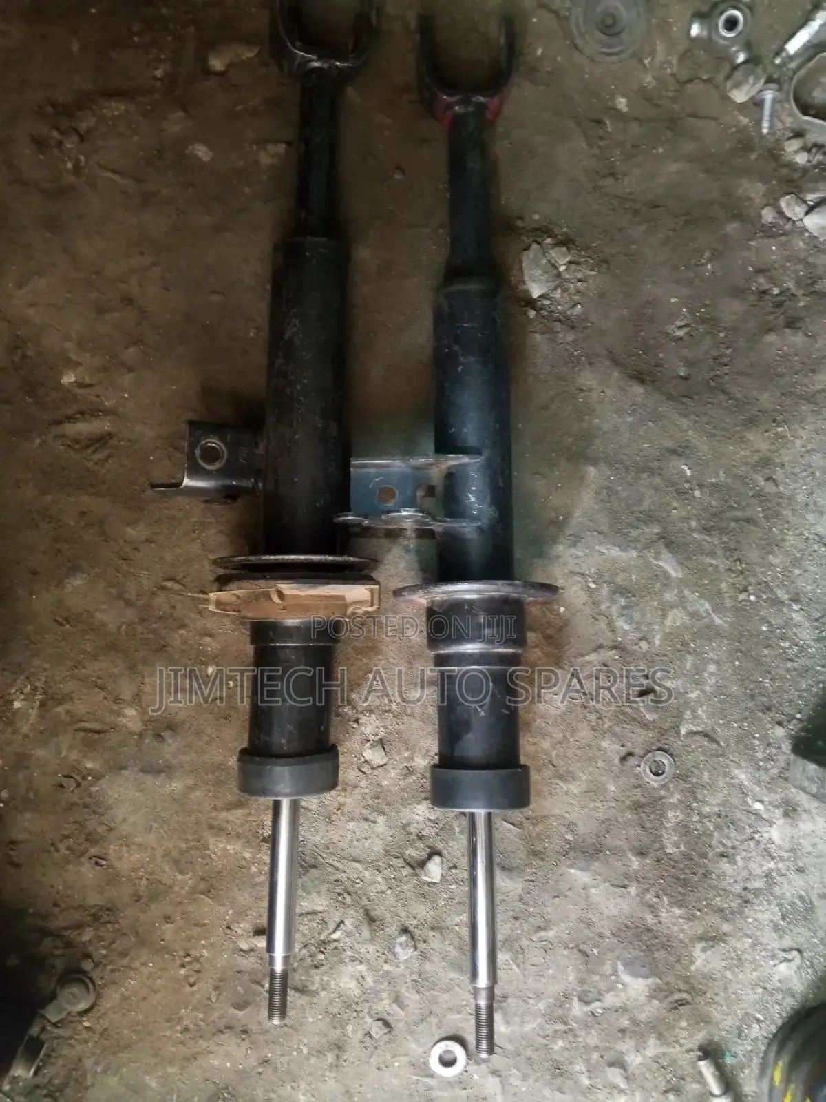 BMW 524d Front Shock