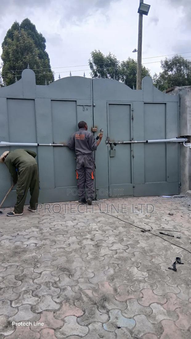 Centurion Smart Swing Gate Motor - main view