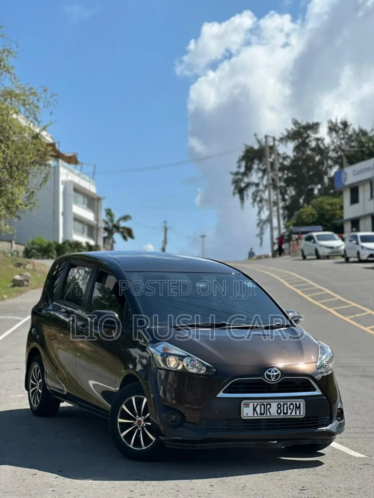 Toyota Sienta 2018 Black