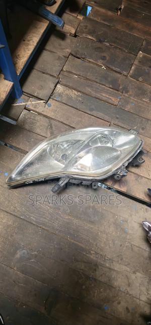 Toyota Auris 2008 Headlights Available - main view