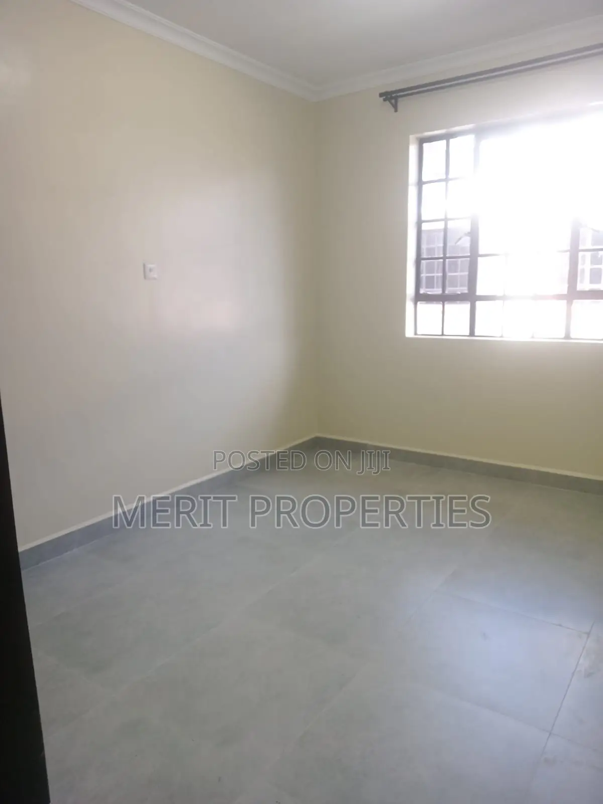 3 Bedroom Bungalow With a DSQ for Sale in Katani