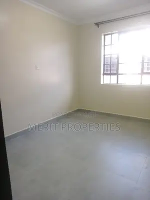 3 Bedroom Bungalow With a DSQ for Sale in Katani