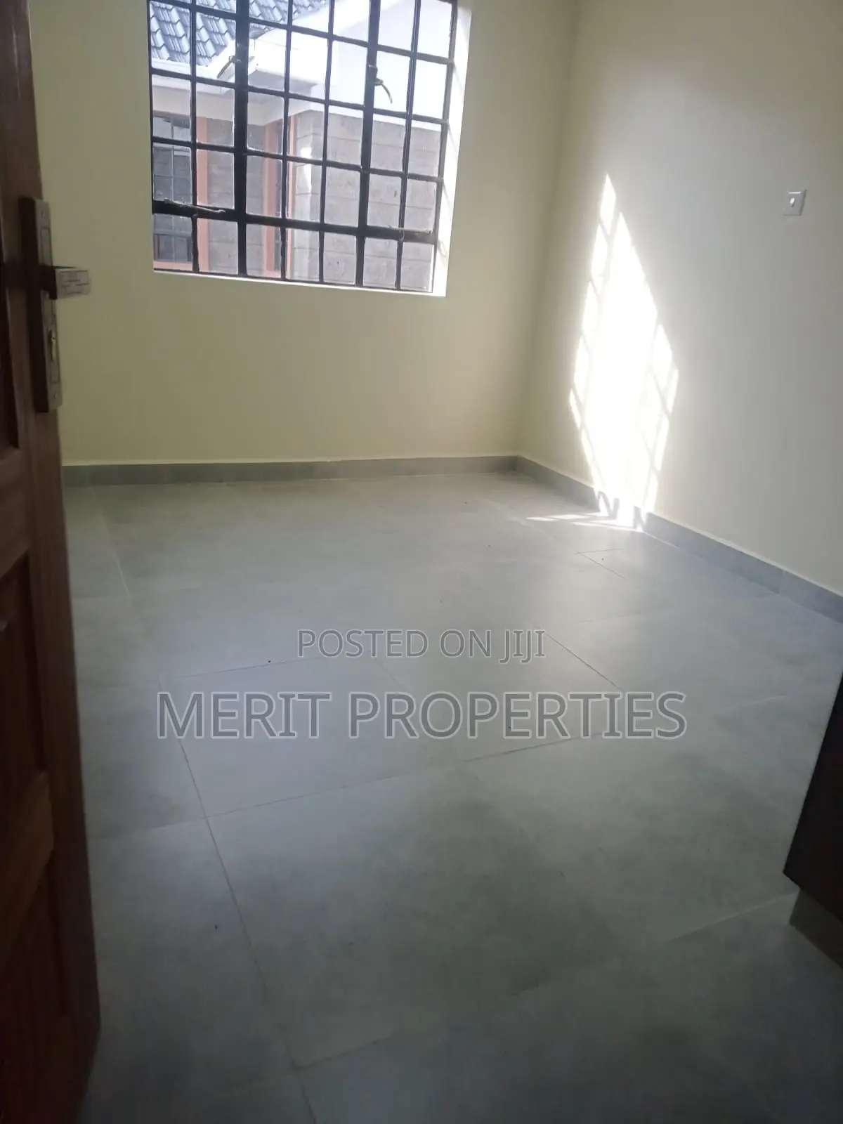 3 Bedroom Bungalow With a DSQ for Sale in Katani