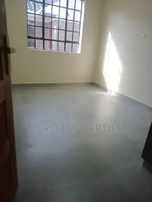 3 Bedroom Bungalow With a DSQ for Sale in Katani