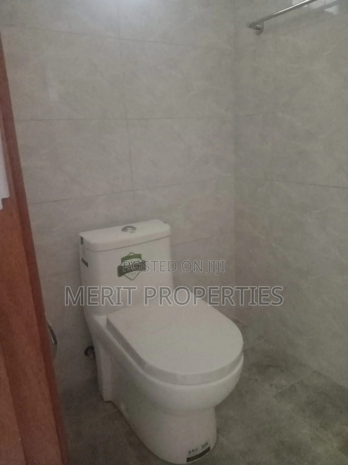 3 Bedroom Bungalow With a DSQ for Sale in Katani