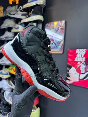Jordan 11 Thunder Red