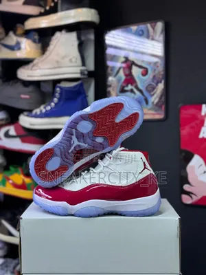 Jordan 11 White/Cherry Red