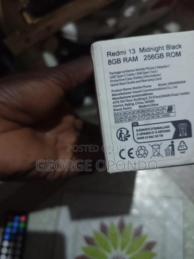 Xiaomi Redmi 13 256 GB Black - thumbnail 2