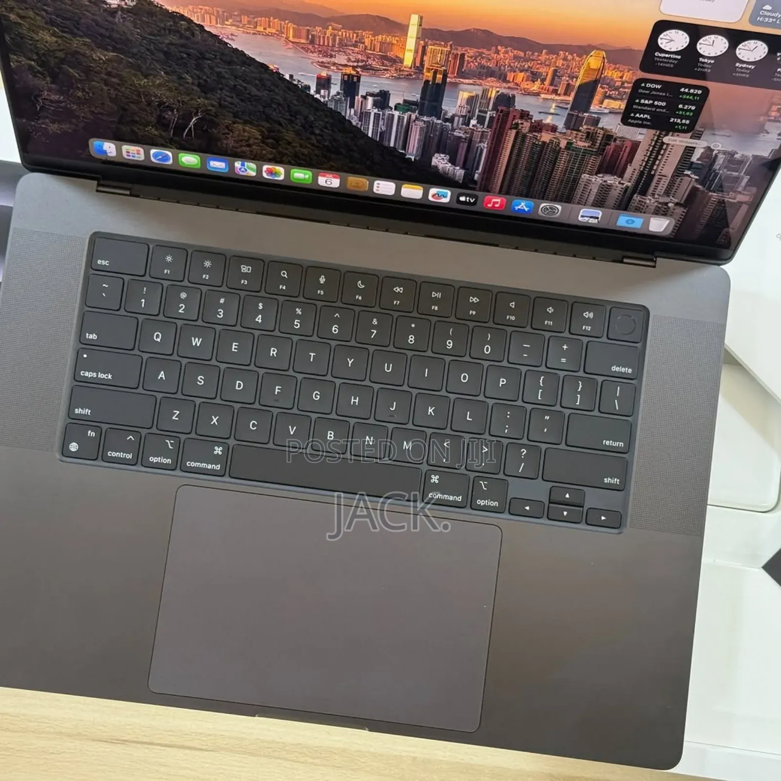 Laptop Apple MacBook Pro 2024 M4 Max 36GB Apple M4 Max SSD 1T