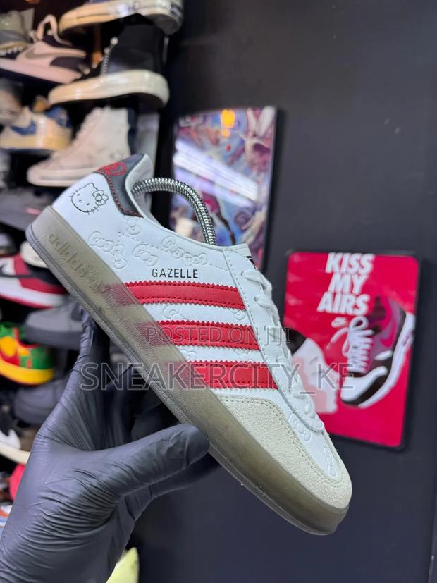 Adidas Gazelle 'Hello Kitty' - thumbnail 4
